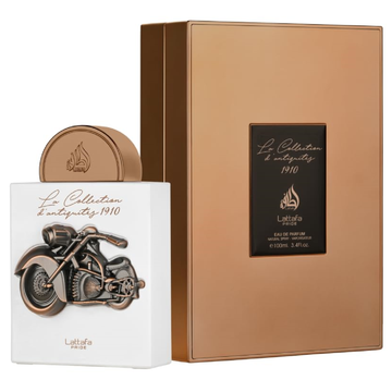 La Collection D'Antiquités 1910 Bottle and Carton
